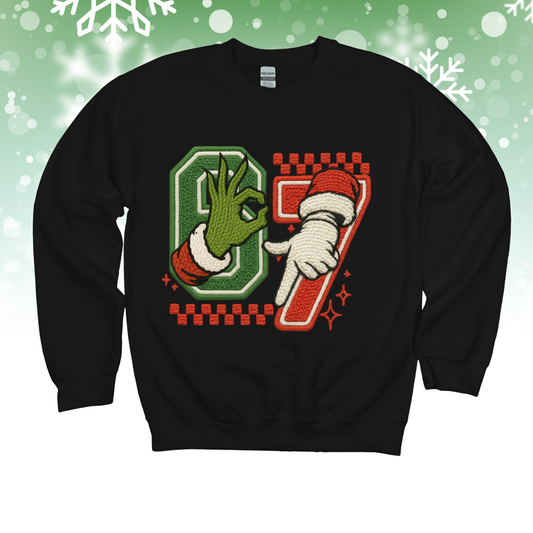 67 Sweatshirt Grinch Hands Sweatshirt